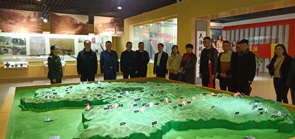 市龍江集團(tuán)開(kāi)展“不忘初心、牢記使命”主題黨日活動(dòng)